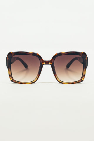 Lunettes de soleil carrées surdimensionnées œil de chat en marron