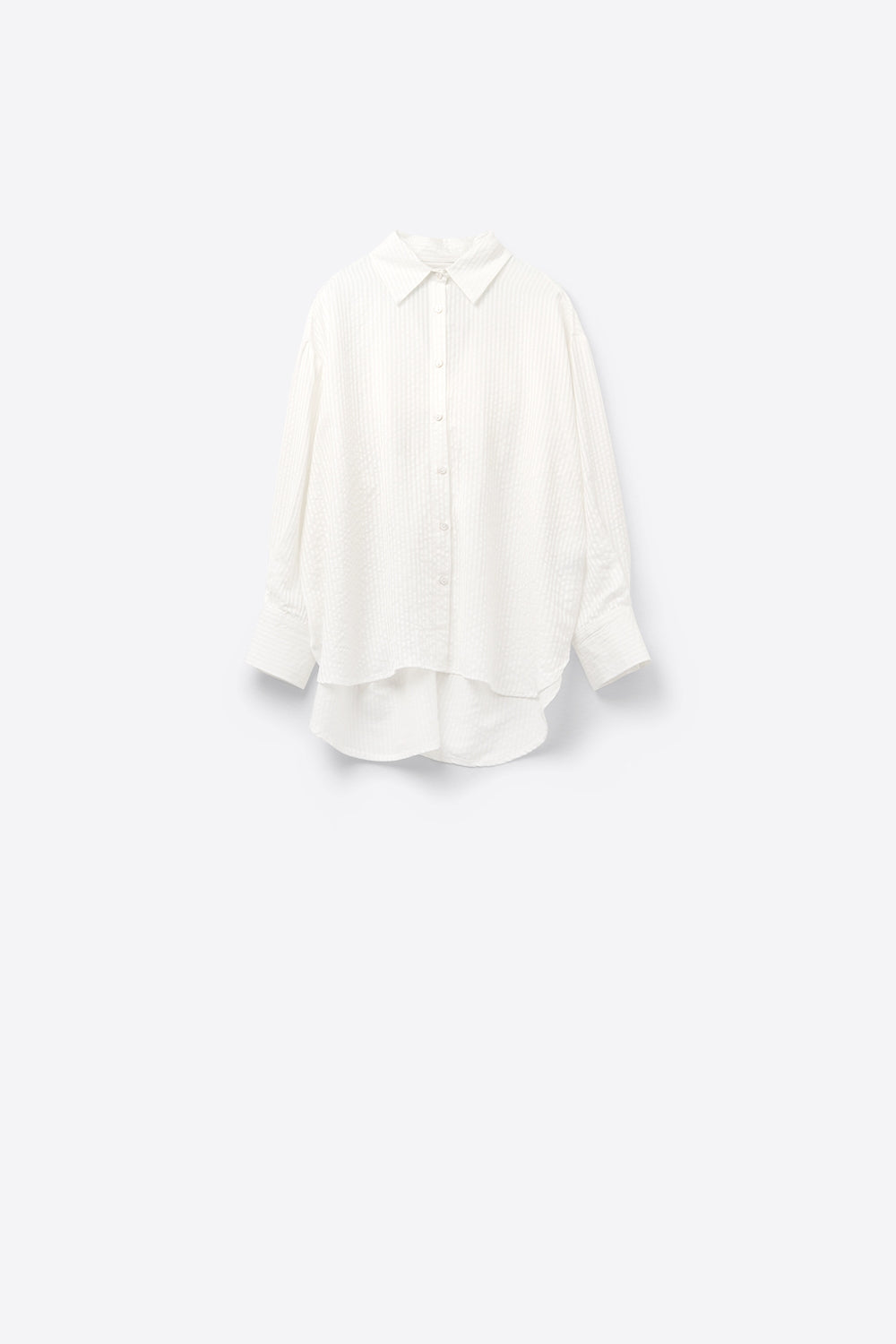 oversized white shirt with bow in the back - Shirts