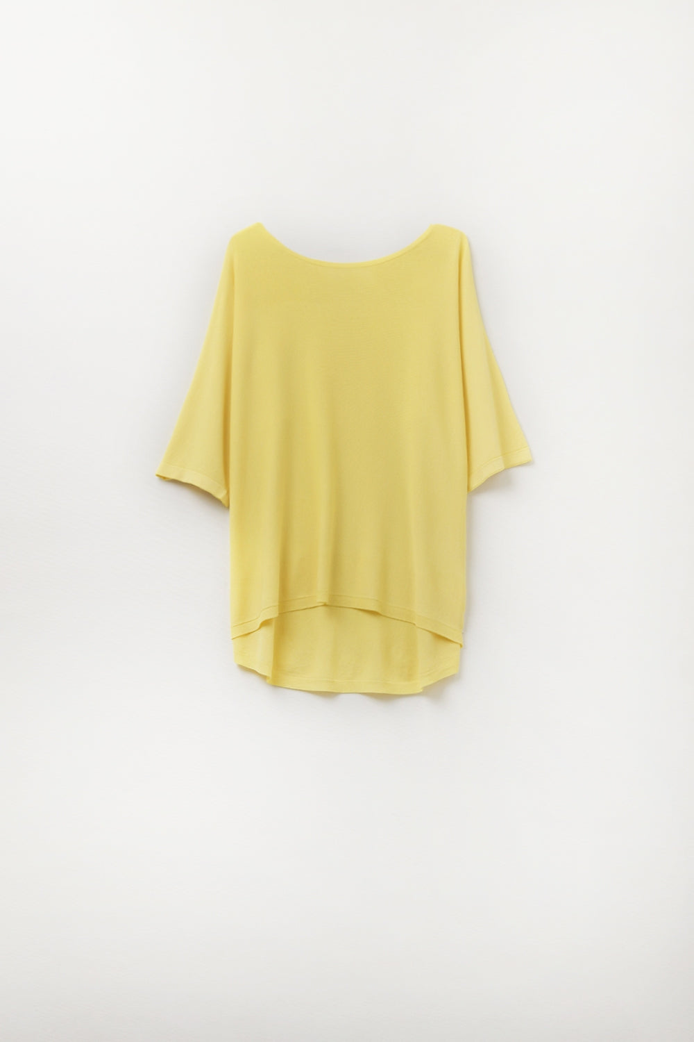 Oversized Yellow Sweater with Elbow-Length Sleeves - T-shirts