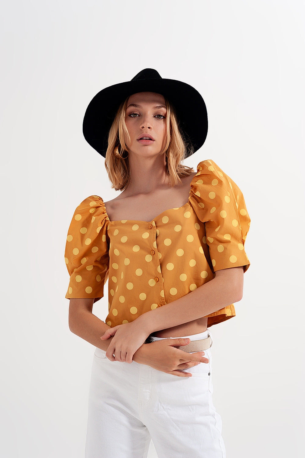 Polka dot top with puffed sleeves and square neckline in yellow Q2 Tops BoutiqueLua