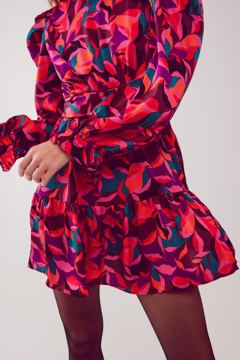 Puff sleeve mini dress in fuchsia Q2 Dresses BoutiqueLua