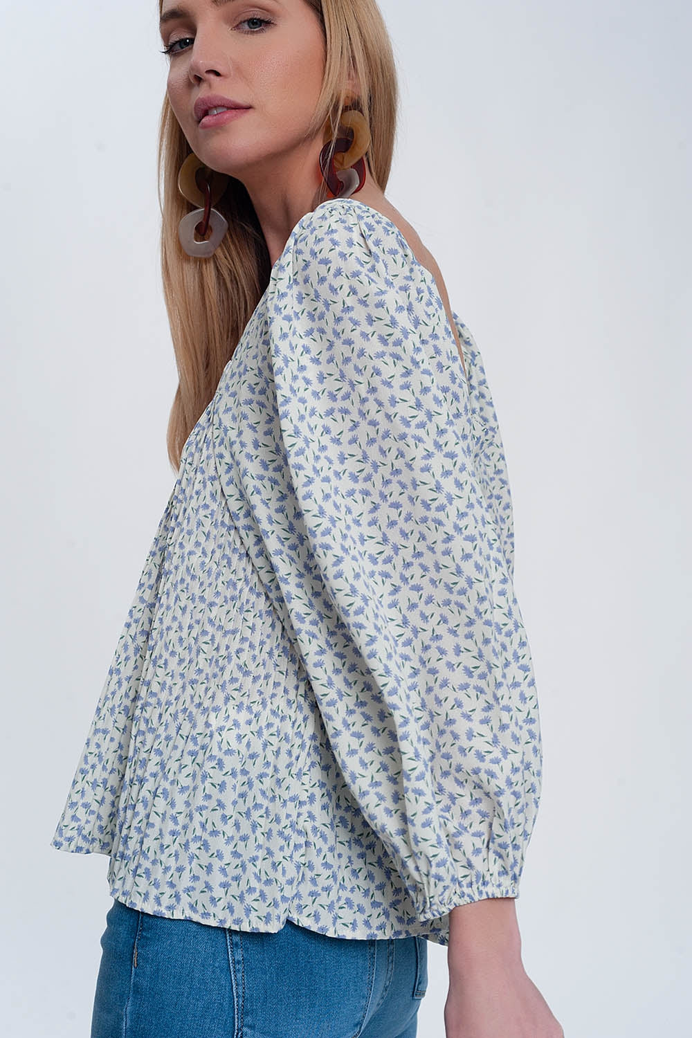 puff sleeve top with square neck in blue floral print Q2 Tops BoutiqueLua
