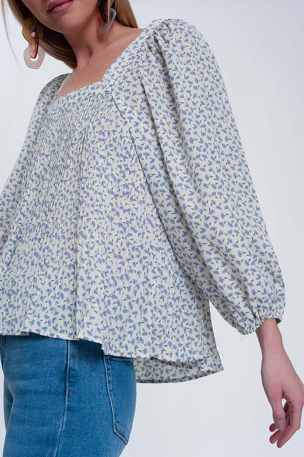puff sleeve top with square neck in blue floral print Q2 Tops BoutiqueLua