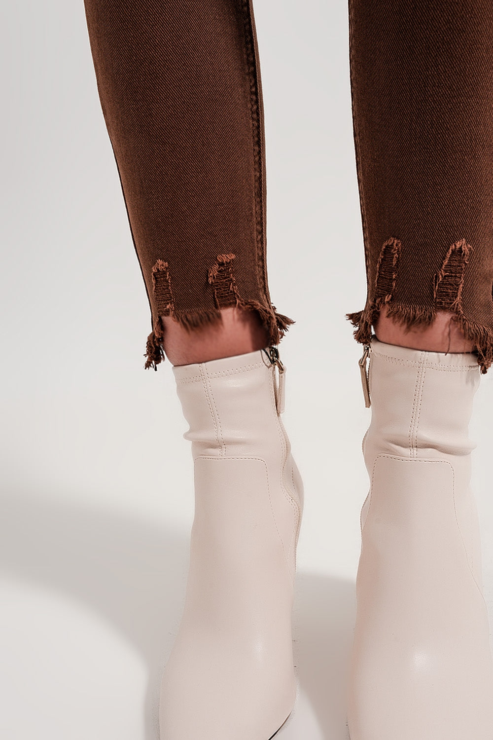 Raw hem skinny jeans in brown Q2 Jeans BoutiqueLua