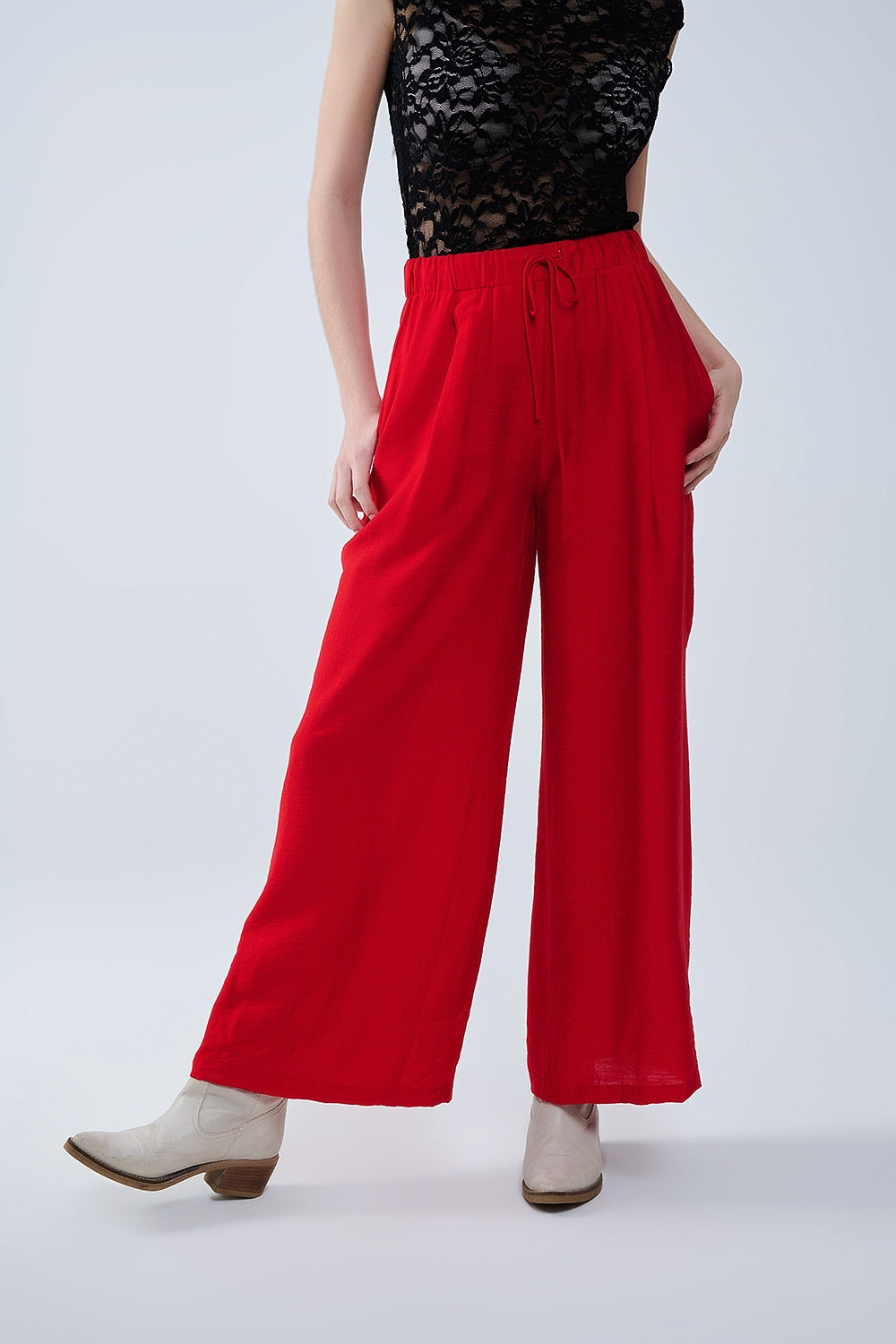 Red pants with wide leg in light viscose fabric - Trousers