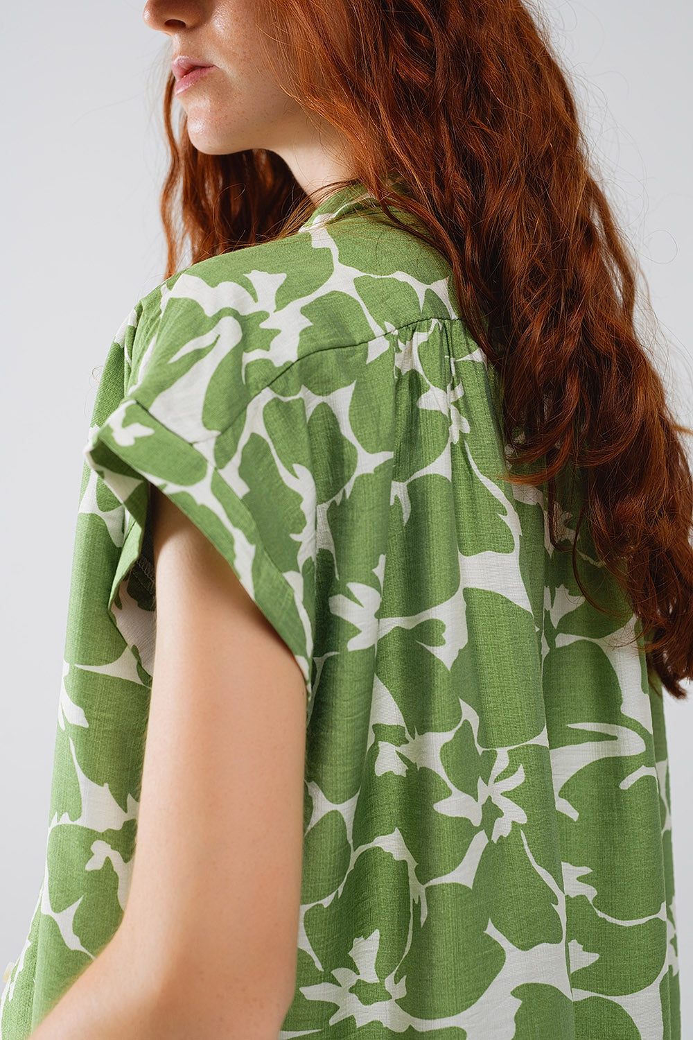 Relaxed Floral Print Shirt In Green - Shirts