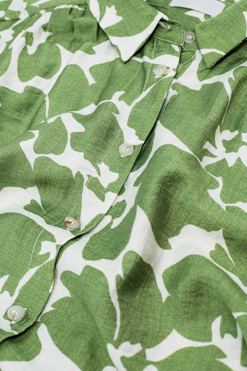 Relaxed Floral Print Shirt In Green - Shirts