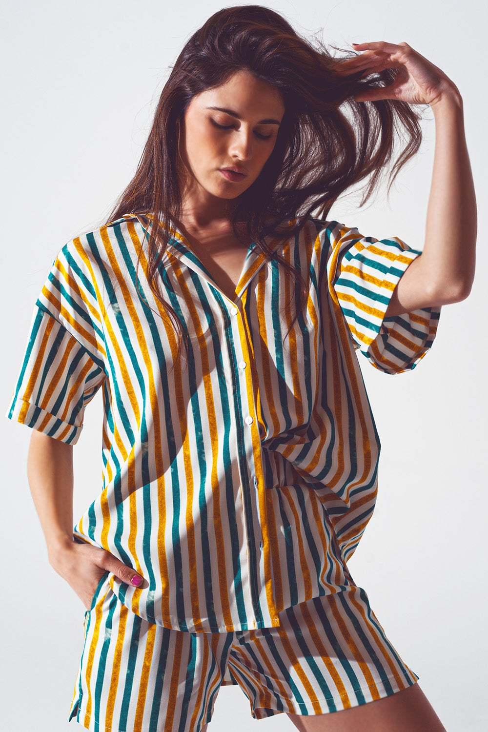 Relaxed shirt in green stripe - Shirts