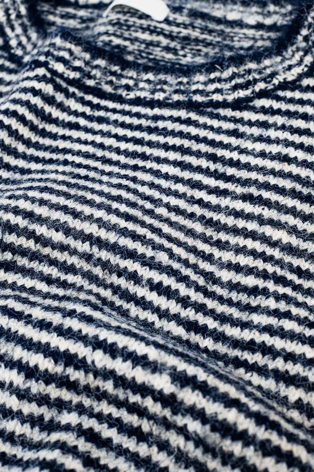 Relaxed stripped Sweater in navy and White - Jumpers