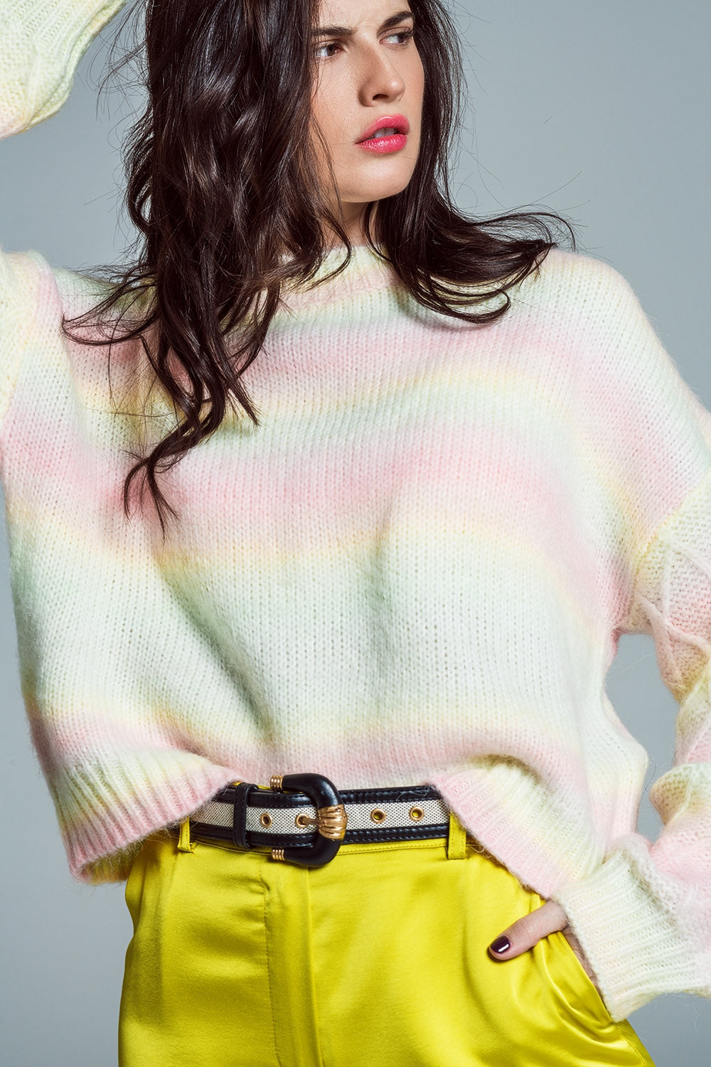 Relaxed Sweater With Ombre Print in Shades Of Pastel And Argyle Print At The Sleeves - Jumpers