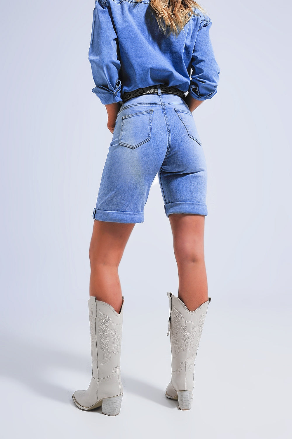Roll hem denim short in mid blue Q2 Jeans BoutiqueLua