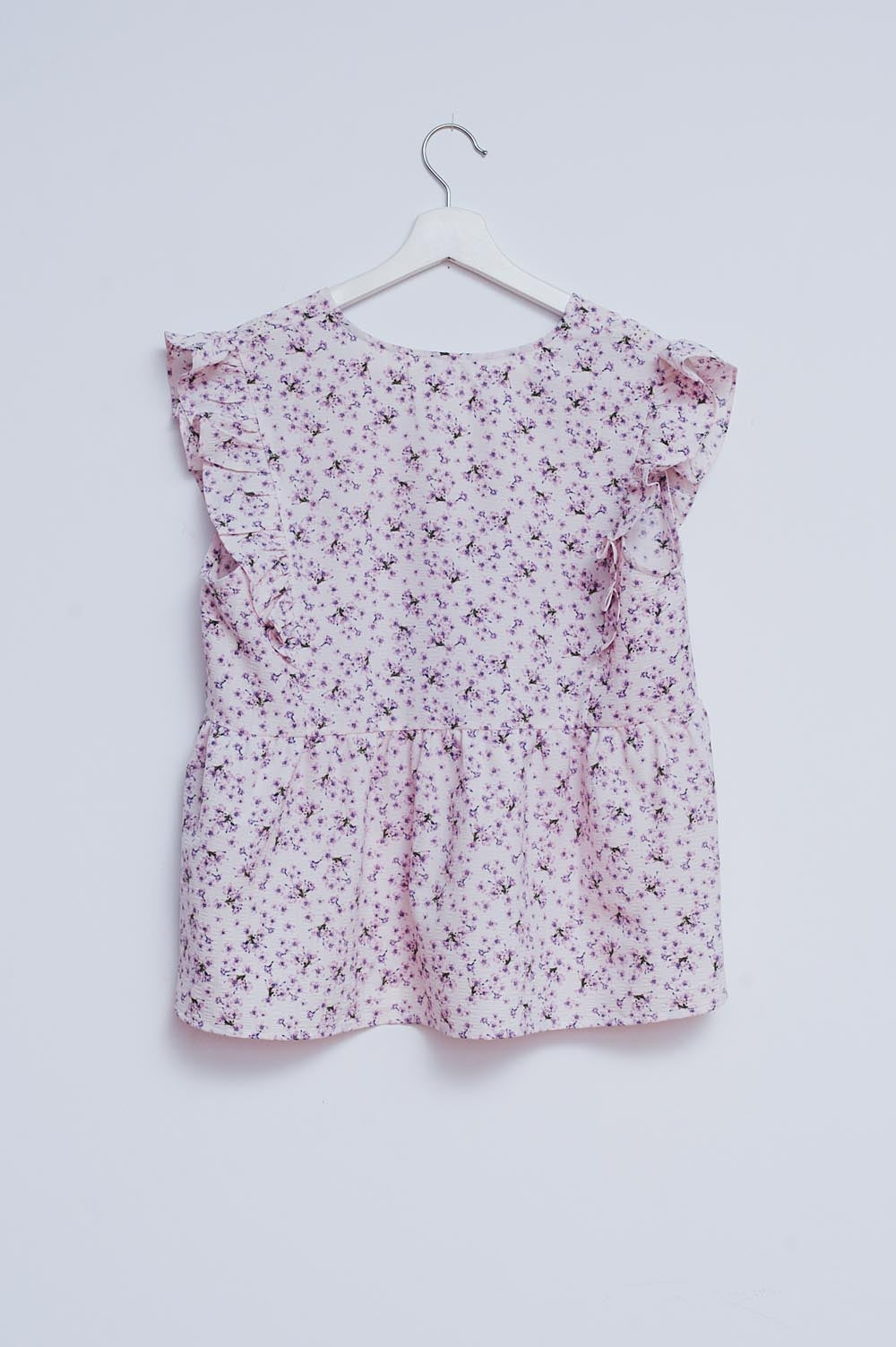 Ruffle detail blouse in lilac - Blouses