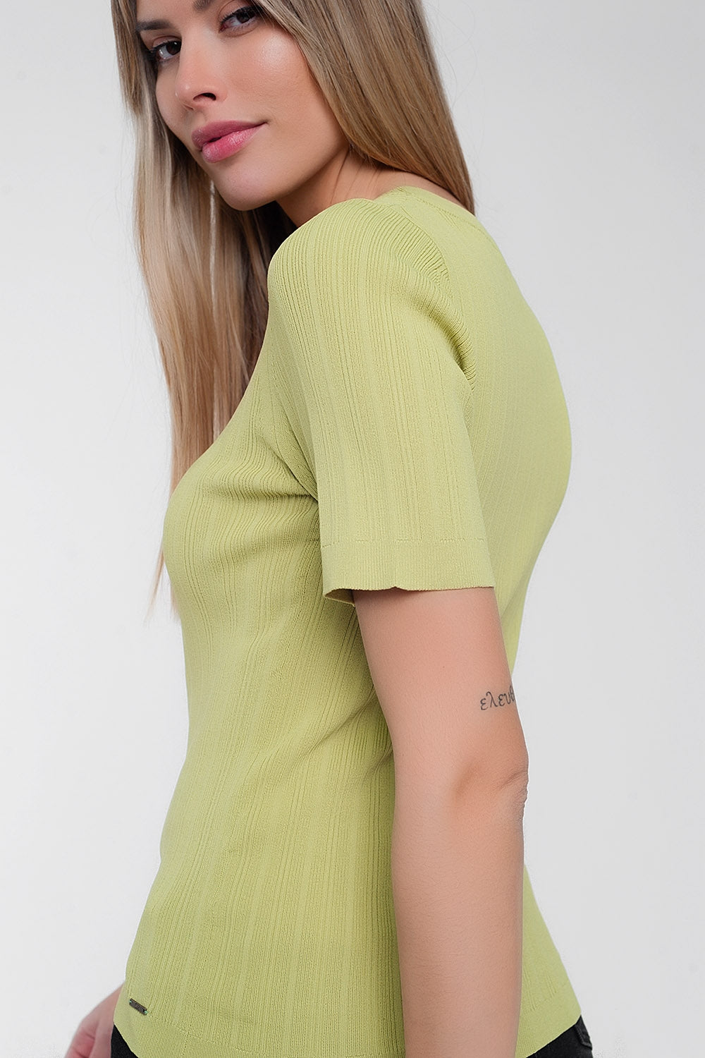 Scoop neck jumper with short sleeve in green Q2 Sweaters BoutiqueLua
