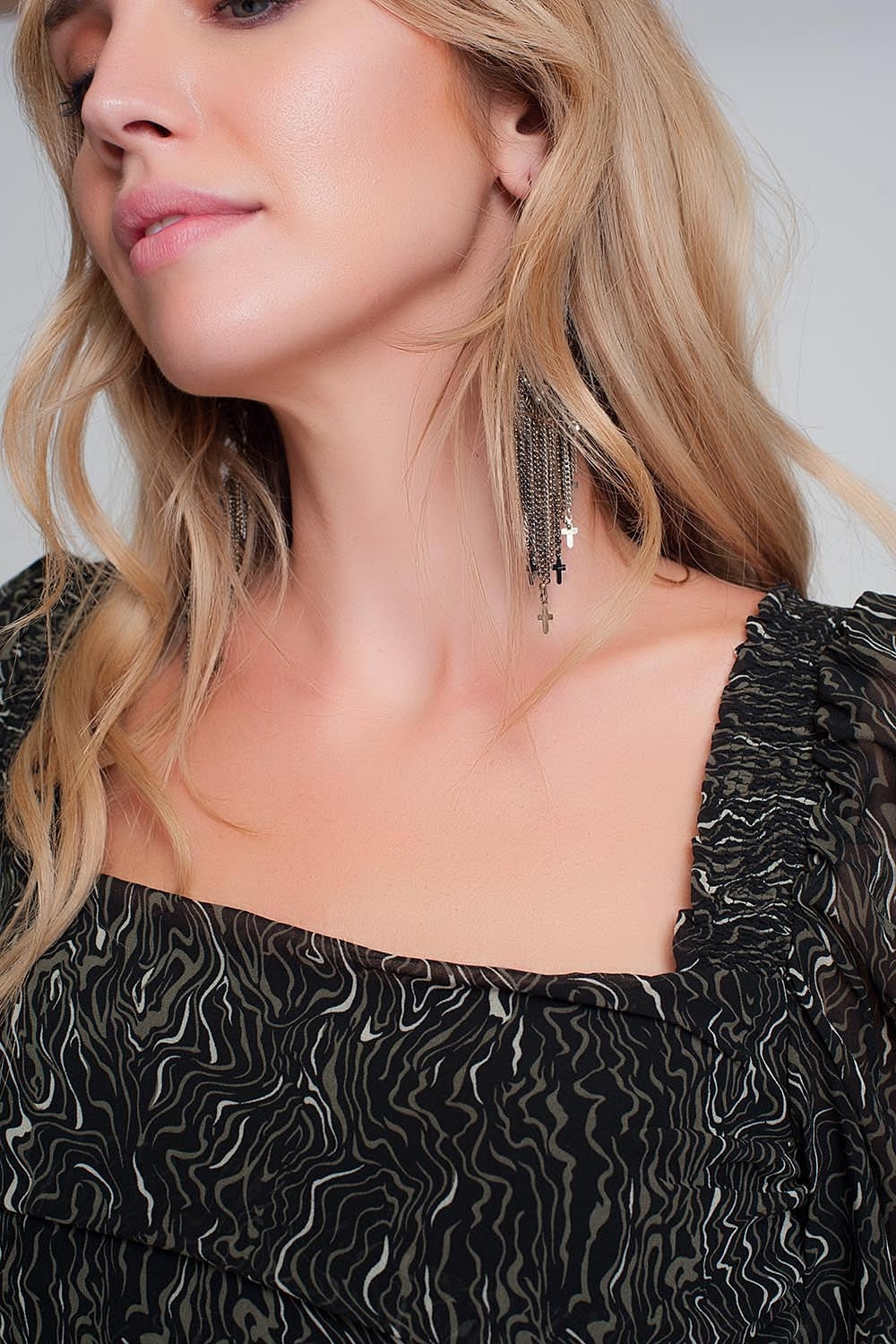 See-through top with long sleeves geo print in black color with elastic cuffs - Tops
