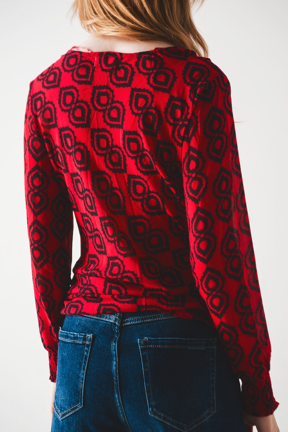 Shirred sleeve shirt in fuchsia - Tops