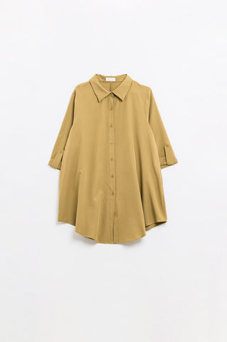 Shirt made of very soft and light fabric in camel