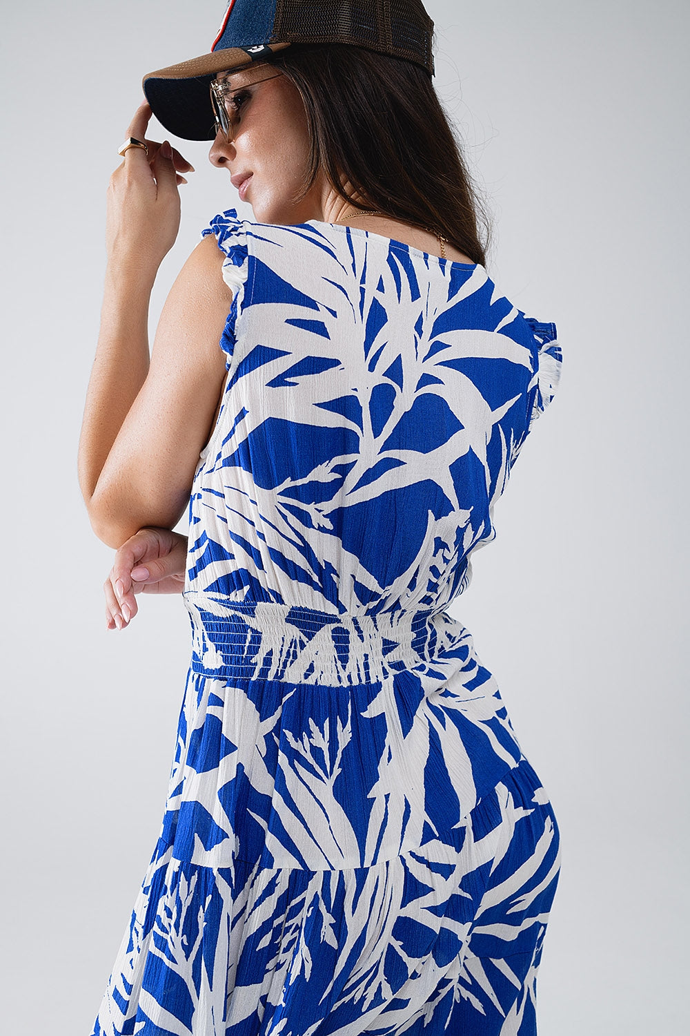 Short Blue Dress With Tropical Palm Print - Dresses