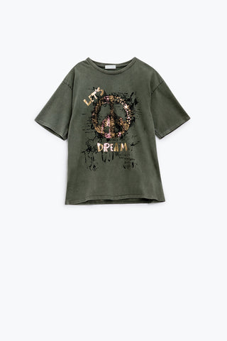 Short Sleeve T-shirt With Graphic Peace Sign Design At The Front In Khaki