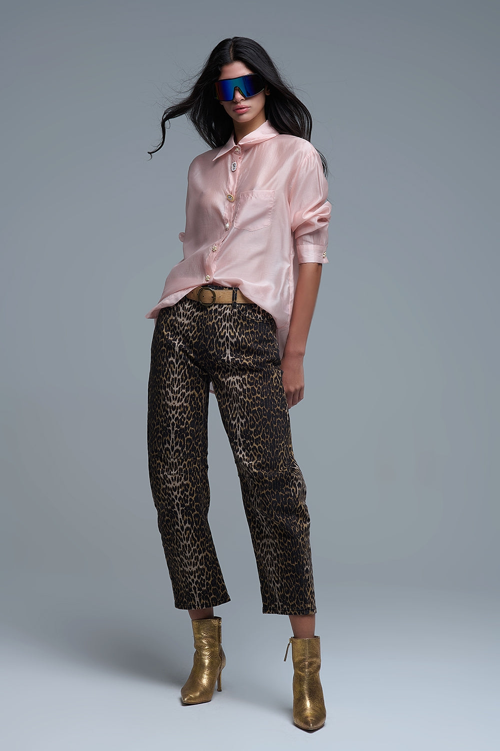 Silky Loose Shirt With Button Medley in Pink - Shirts