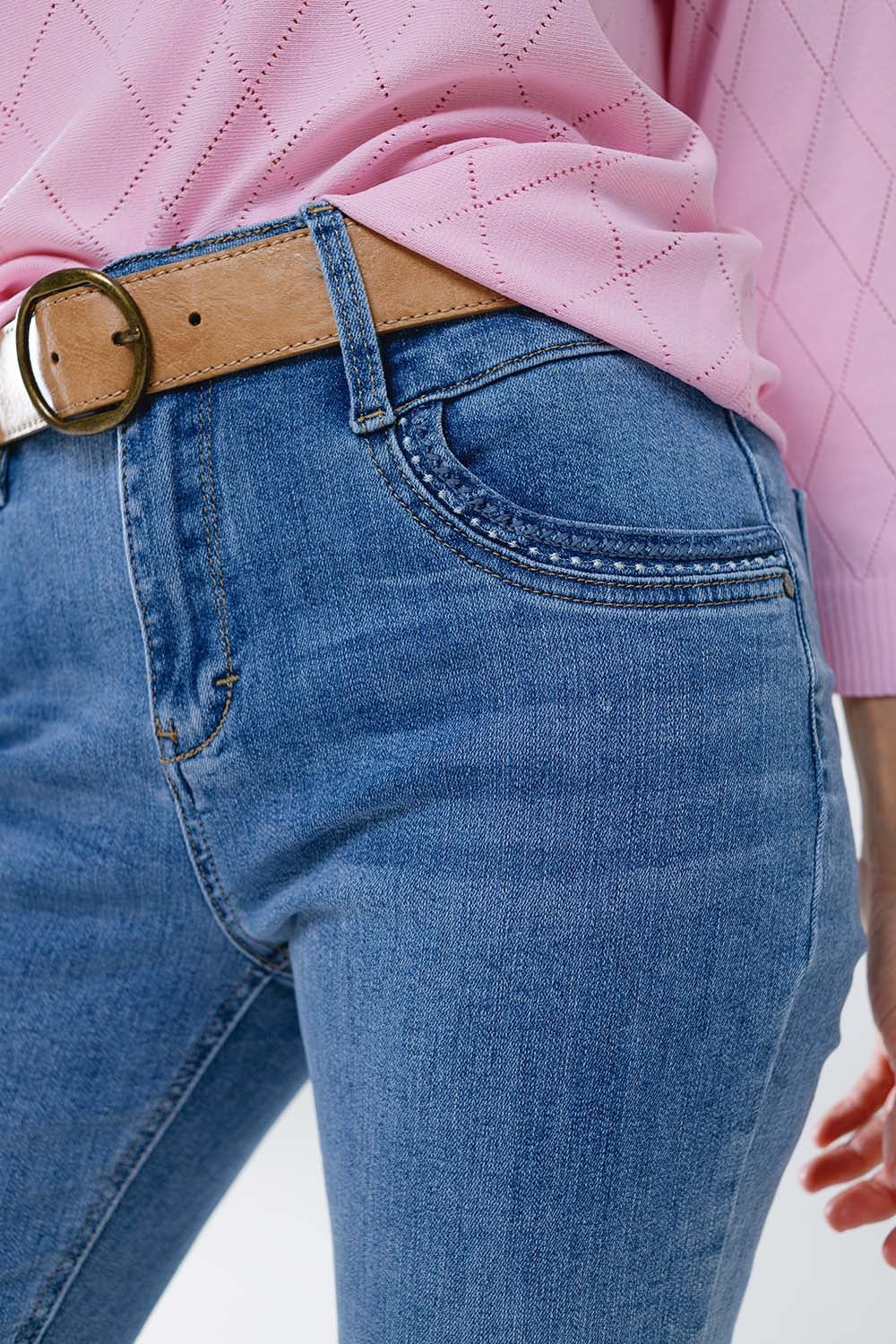 Skinny Jeans In light wash with detail on the pocket - Jeans