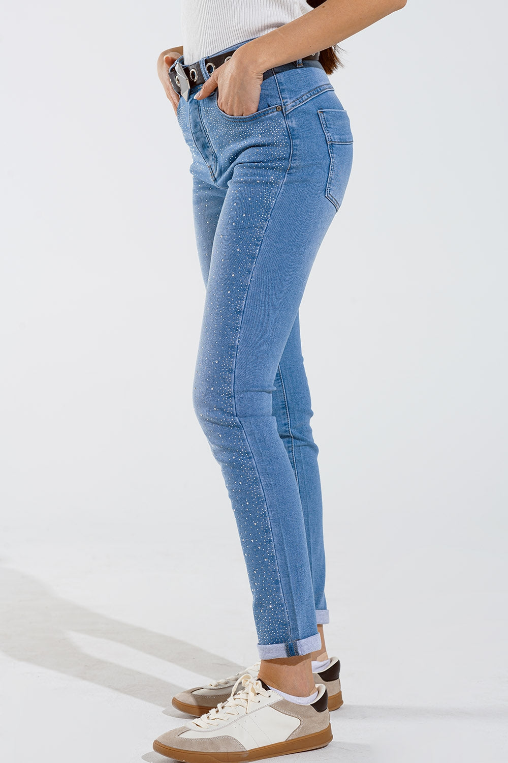 Skinny jeans in washed blue with strass all over the front - Jeans