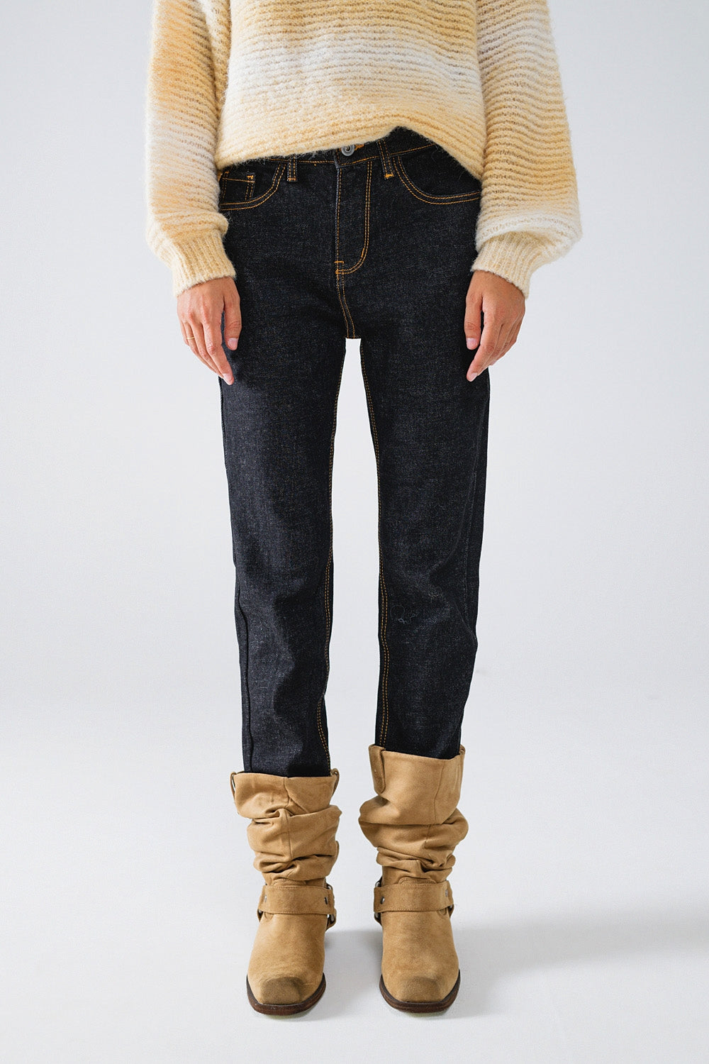 Skinny Jeans With Contrast Stitching - Jeans