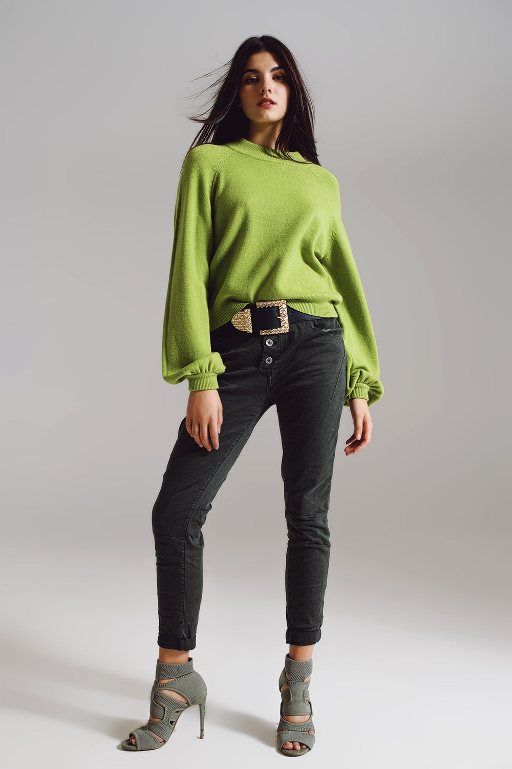 Skinny jeans with visible buttons in military green Q2 Jeans BoutiqueLua