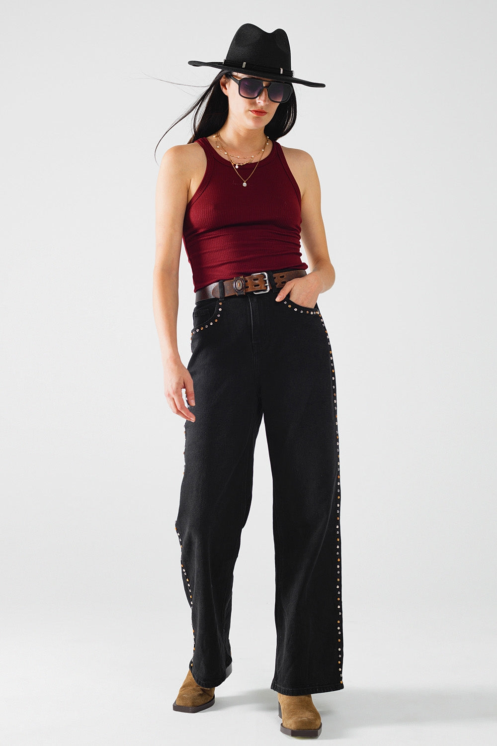 Sleeveless burgundy Top With Ribbed details - Tops