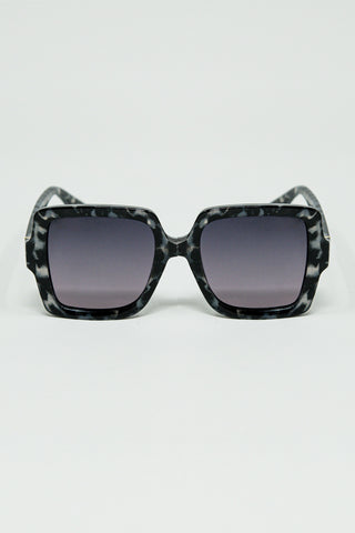 Squared Sunglasses In Black and White Grey Spot Details