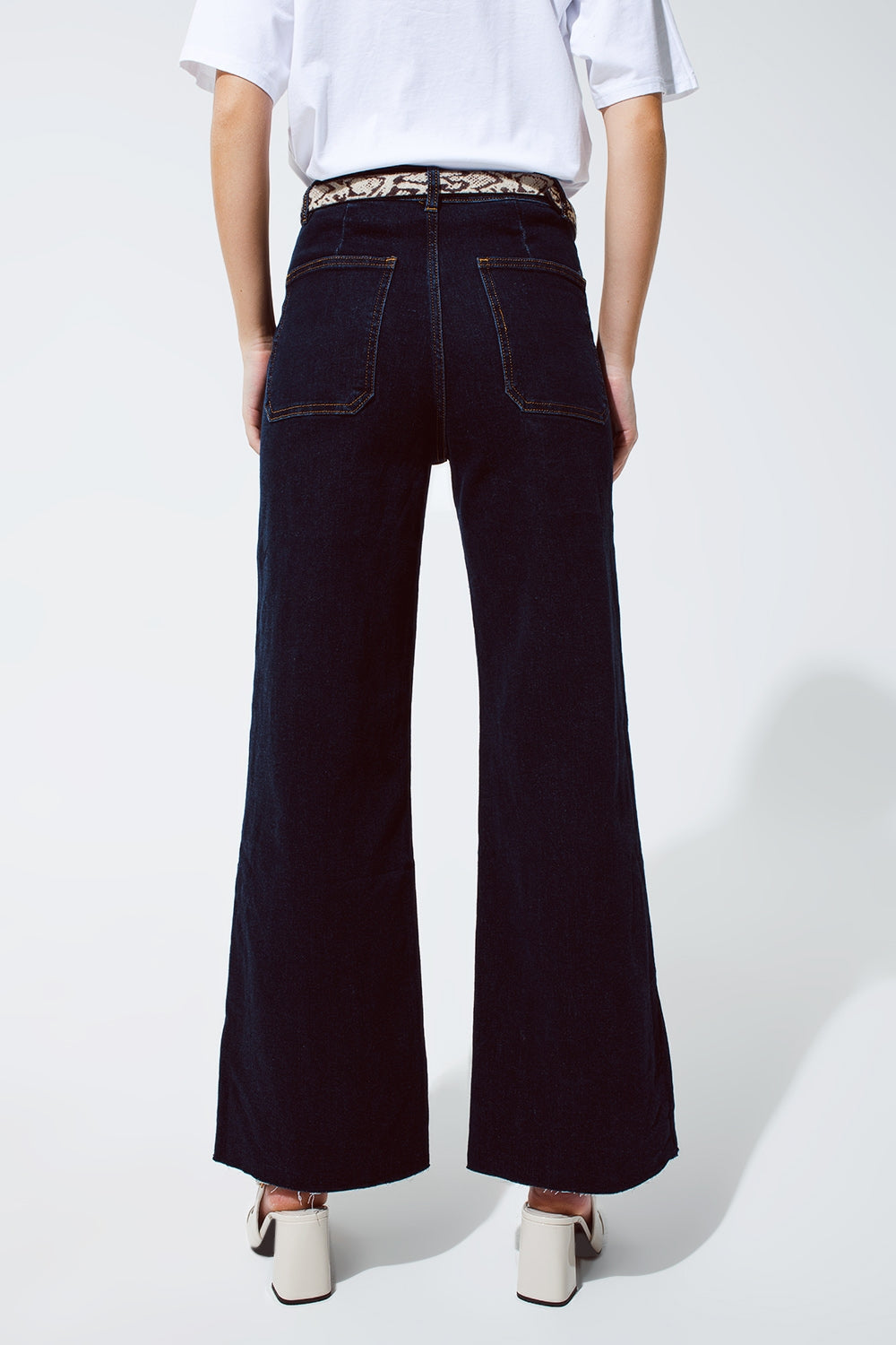 Straight Jeans With Pocket Detail In Dark Wash - Jeans