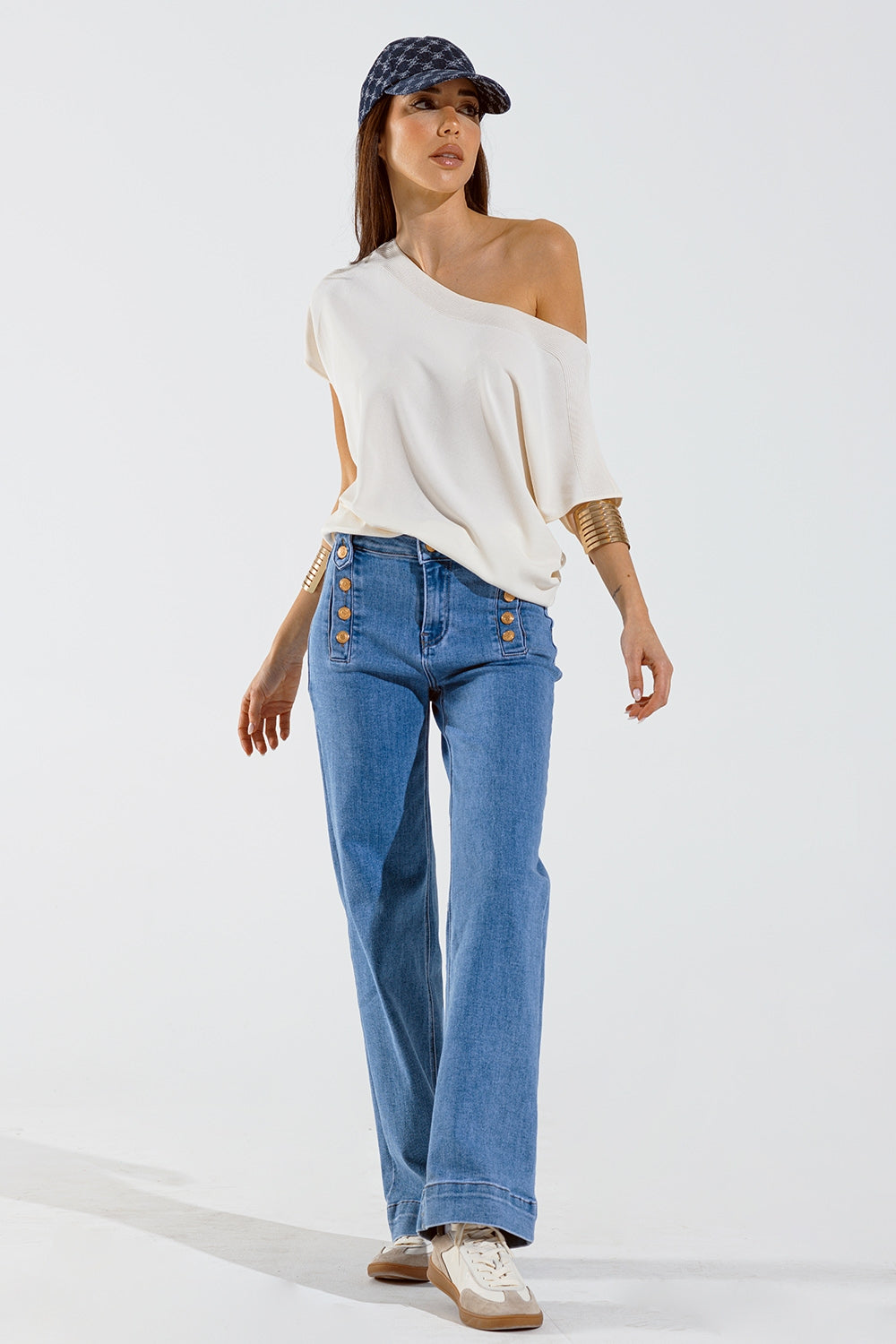 Straight Marine Style Jeans With Golden Buttons Details On The Side in Mid Blue - Jeans
