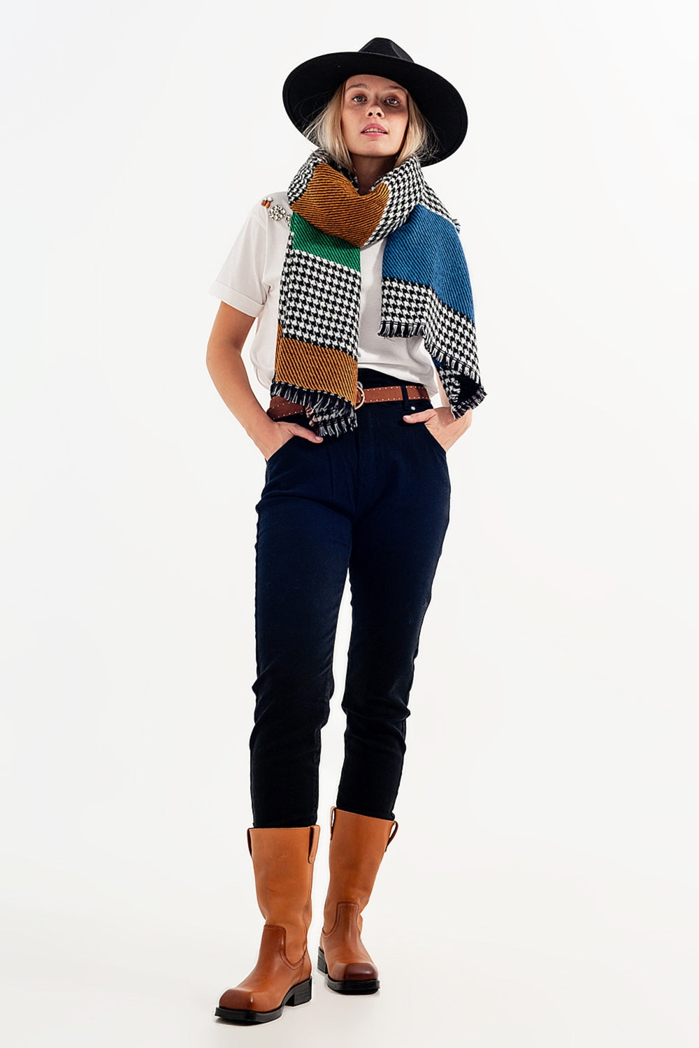 Stretch paperbag waist straigh Jeans in black Q2 Jeans BoutiqueLua