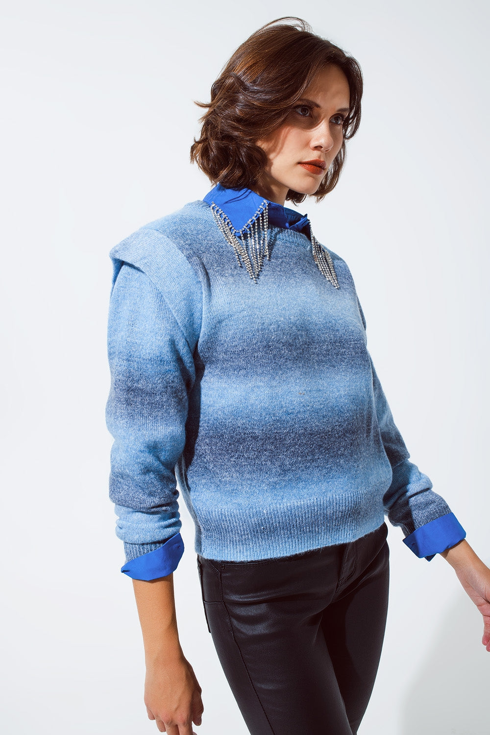 Sweater in ombre design blue with round neck and sleeve details Q2 Sweaters BoutiqueLua