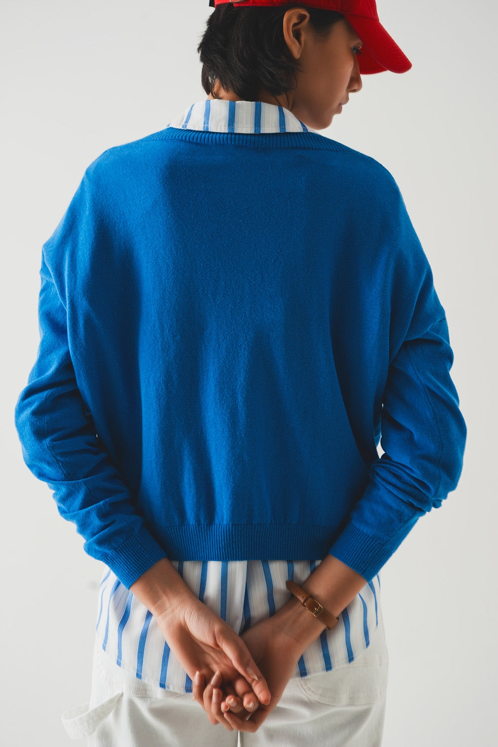 v neck fine knit sweater in blue Q2 Sweaters BoutiqueLua