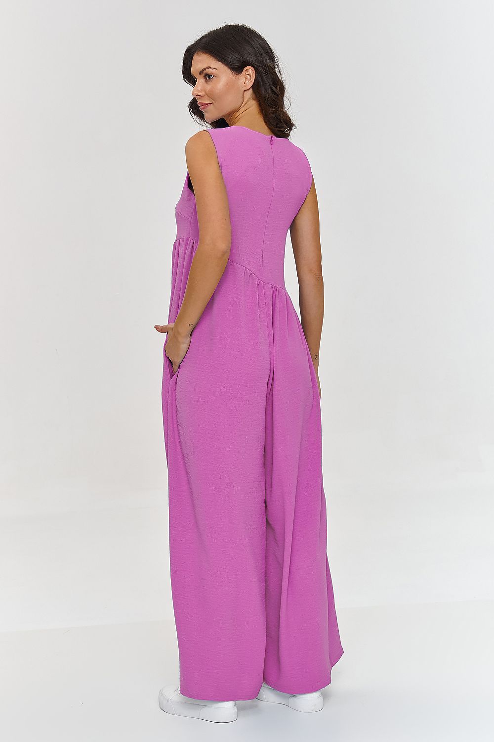 Trendy Wide Leg Jumpsuit in Soft Beige -