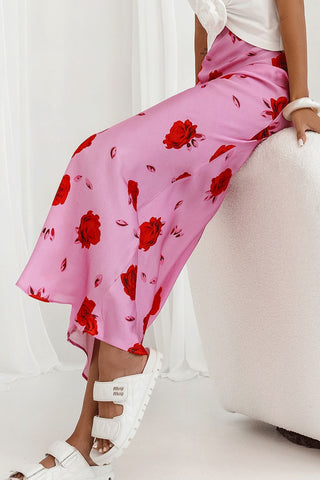 Versatile Pink Maxi Skirt in Satin Fabric