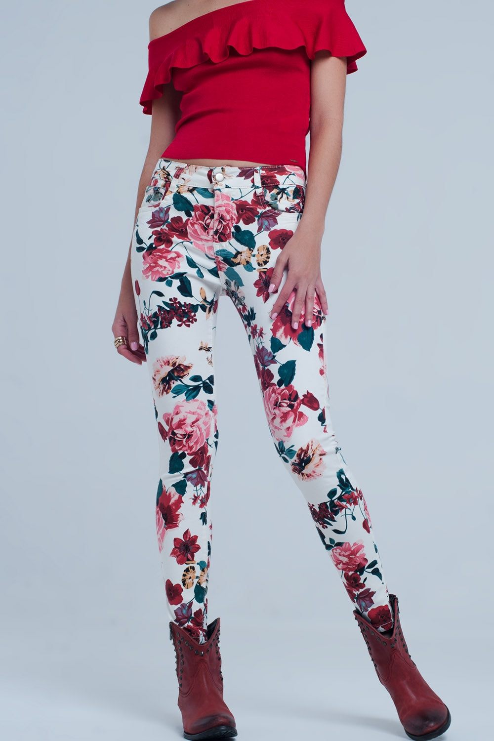 White jeans with roses print - Jeans