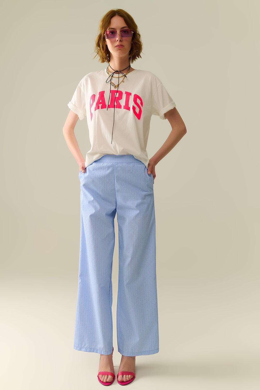 White Paris Relaxed T-shirt with Pink Letters - T-Shirts