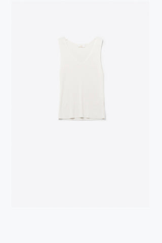 White sleeveless fine knitted top With V-Neck