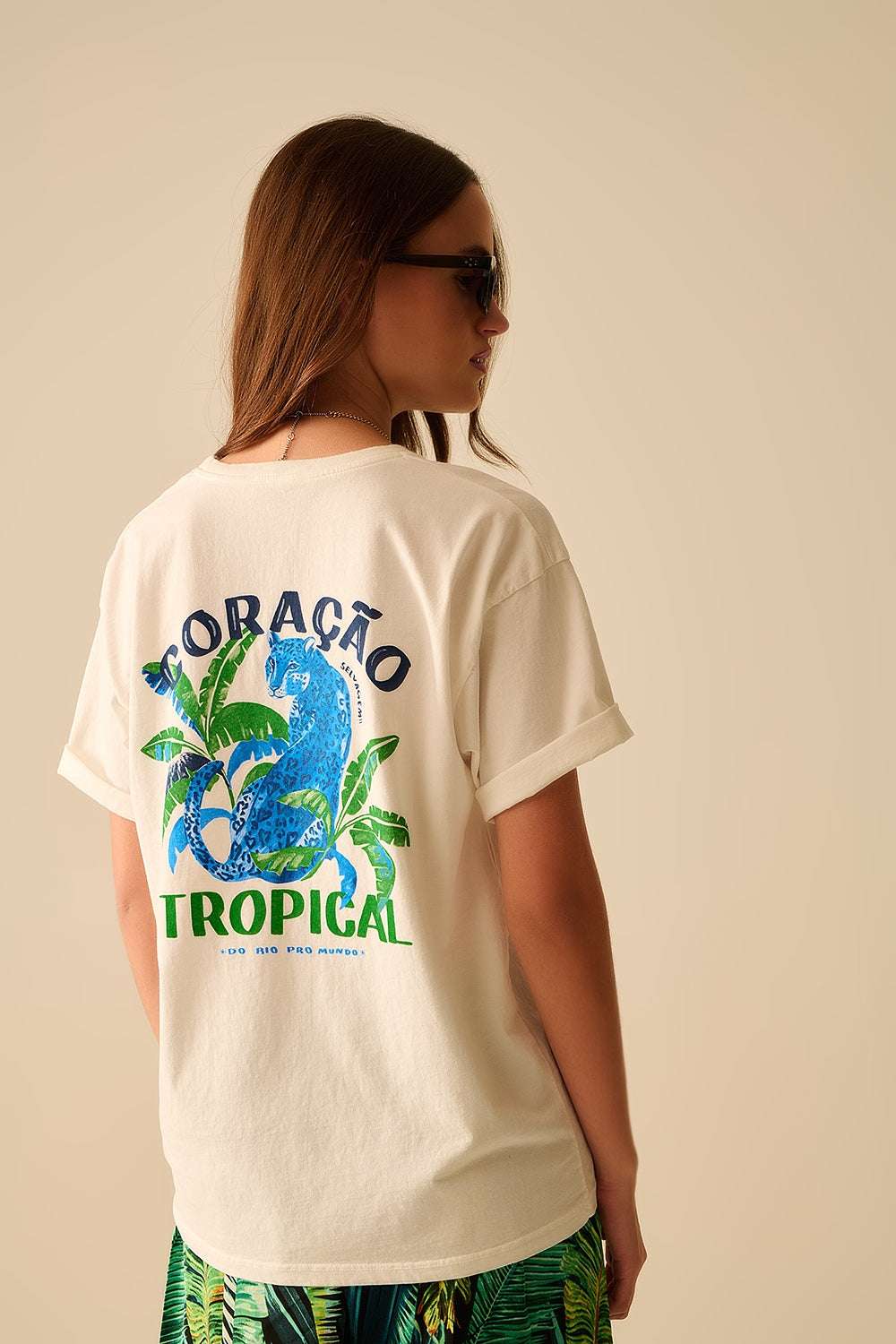 White t-shirt made in Italy with tropical graphic print - T-Shirts