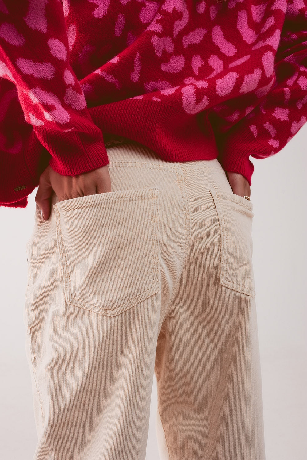 Wide cream corduroy pants with peg - Trousers