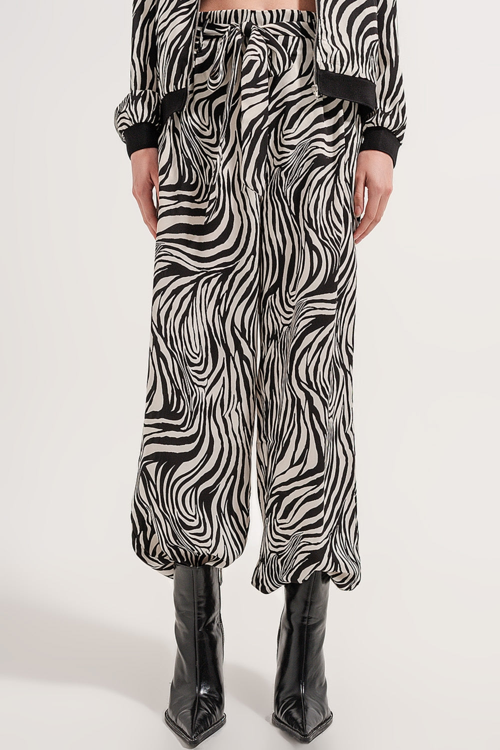Wide leg trousers in zebra print Q2 Pants BoutiqueLua