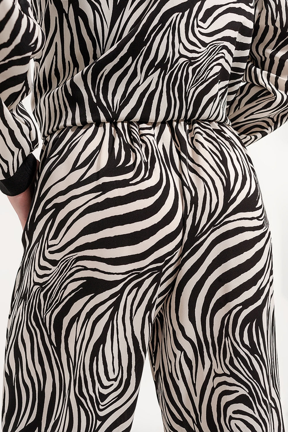Wide leg trousers in zebra print Q2 Pants BoutiqueLua