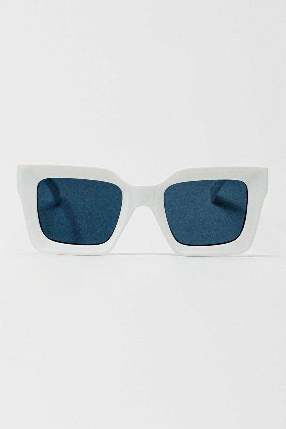 90's Squared Sunglasses in white - Sunglasses