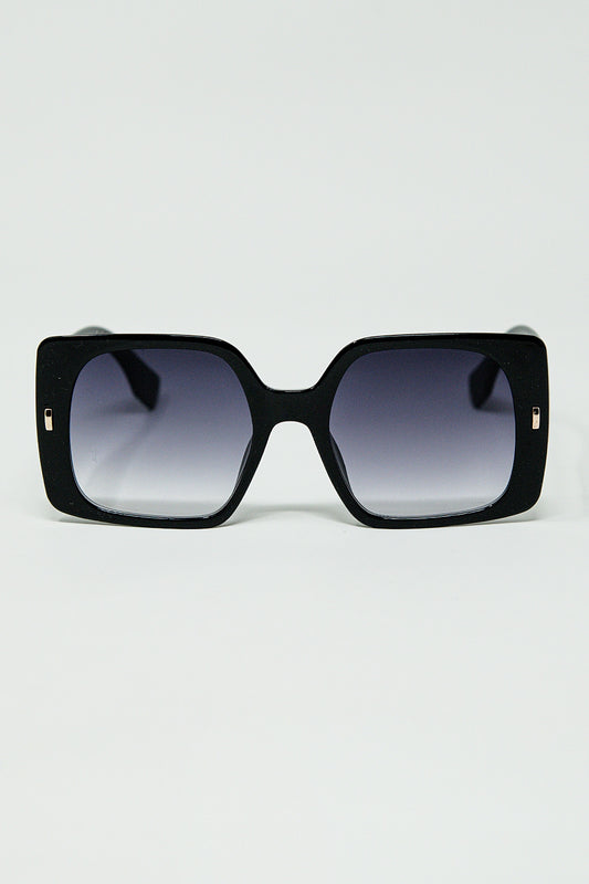 Black square sunglasses with gold detail on the side - Sunglasses