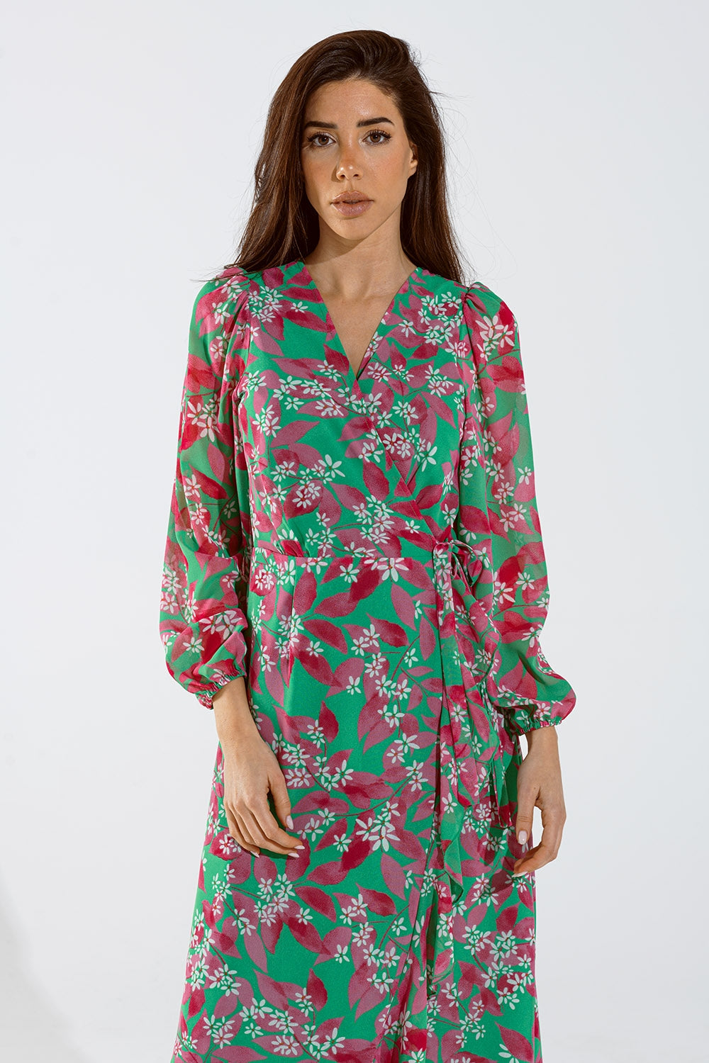 Chiffon maxi Dress With Floral Print in Green - Dresses