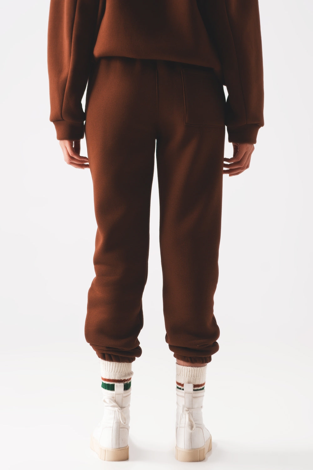 Cotton jogger in brown Q2 Pants BoutiqueLua