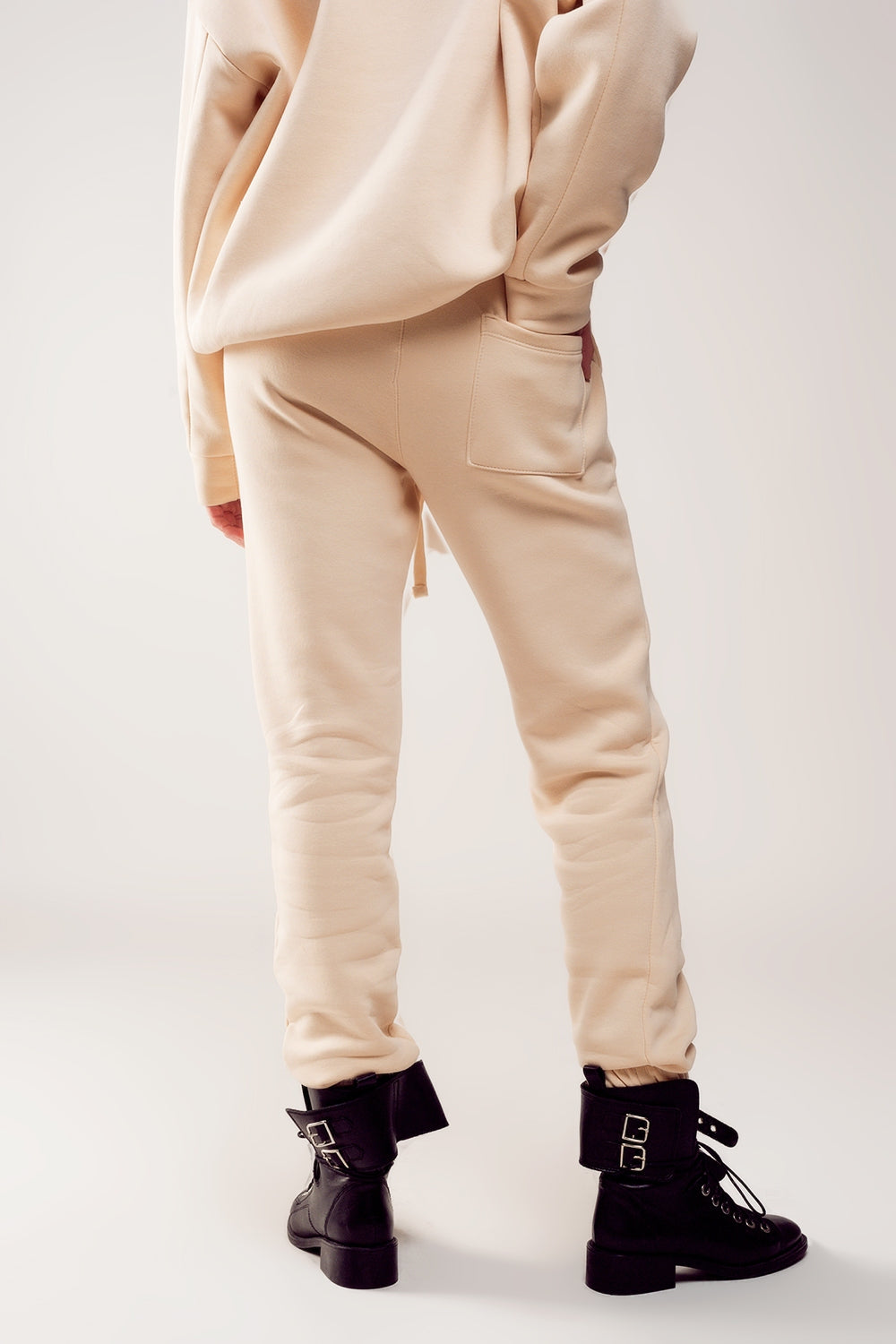 Cotton jogger in cream - Trousers