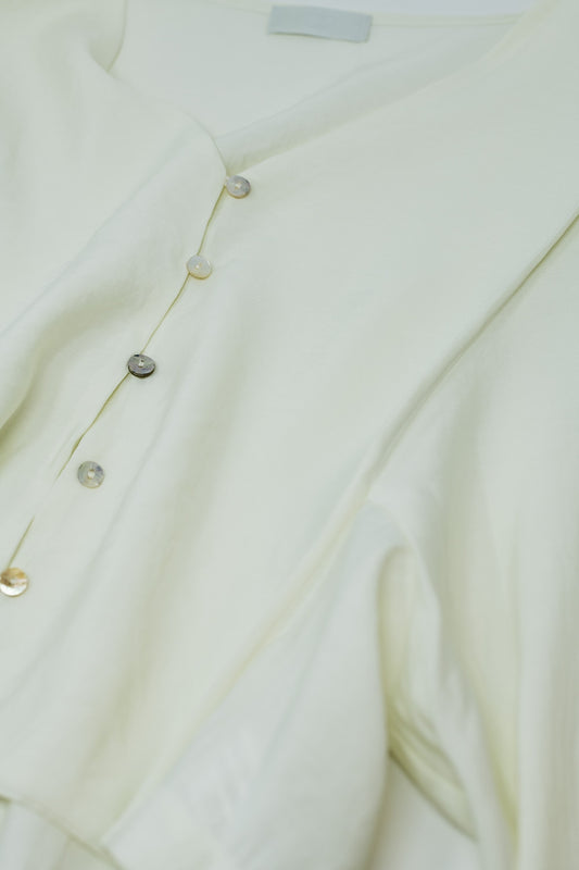Cream blouse with balloon sleeves and frontal closure with buttons - Jumpers