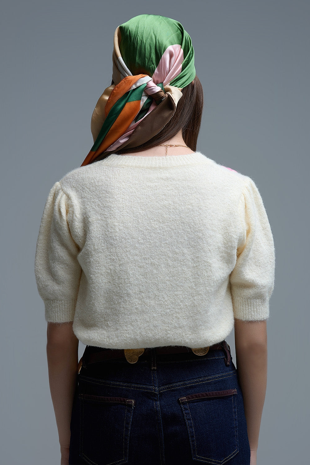 Cream chunky knit short-sleeved sweater with pastel-colored embroidered flowers - Sweaters